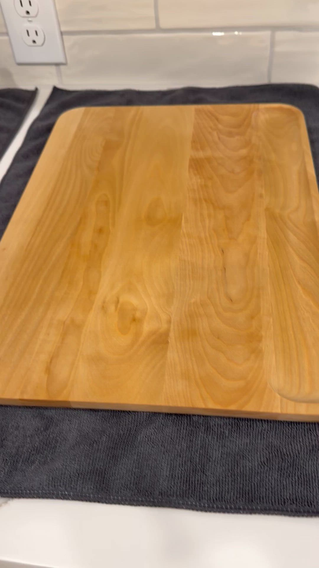 Customer-uploaded video. Click to see more details.